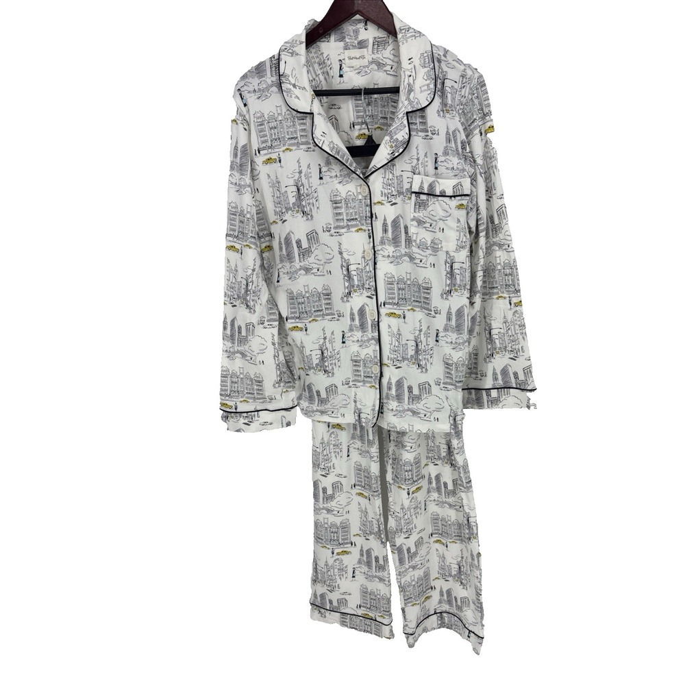 BedHead Pajamas 1X White City Scene PJ Set Lounge Cozy Top & Bottom Taxi EUC